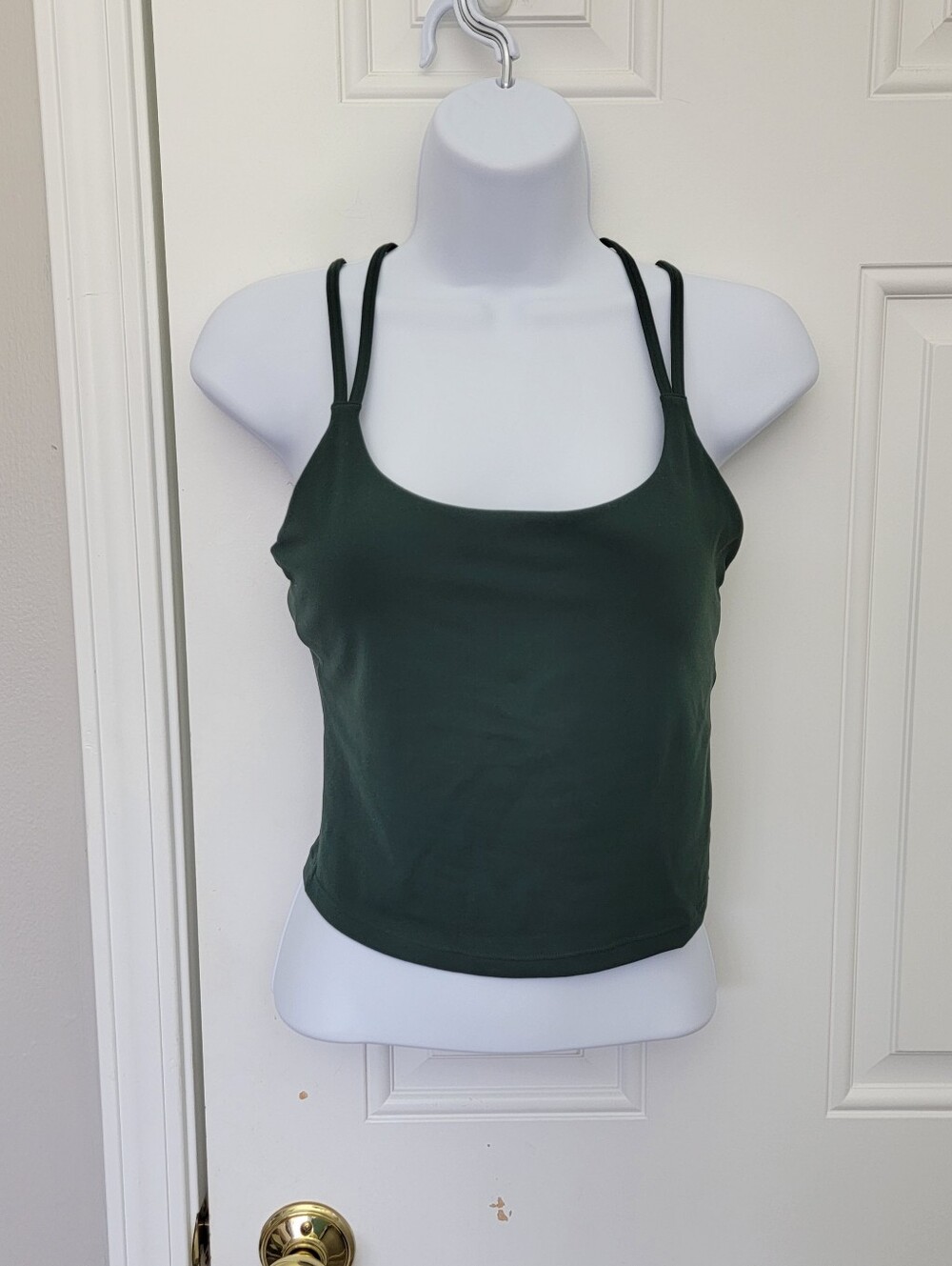 Fabletics Womens Green Cropped Racerback Tank Built-In Bra Stretch Size Small - Picture 3 of 10